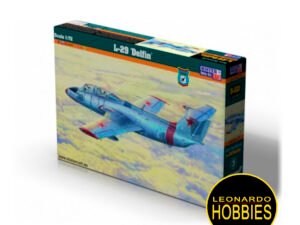 L-29 Delfin Escala 1/72 Mistercraft D221