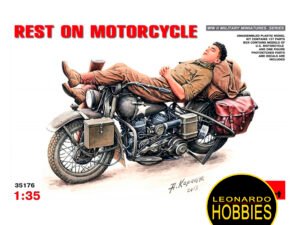 Rest on Motorcycle Escala 1/35 Miniart 35176