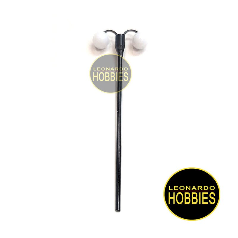Luces Para Plazas (Dos Farolas) Escala 1/50 Gonzalez GON038